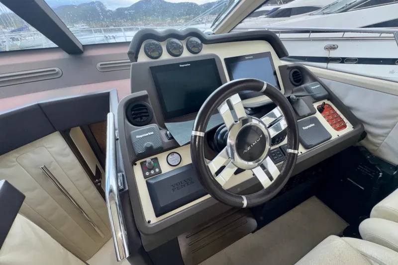 Azimut 55S 2014