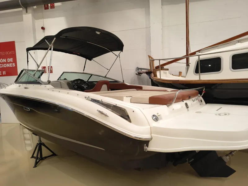 Sea-Ray SEA RAY 240 SUN SPORT 2015