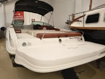 Foto del barco Sea-Ray SEA RAY 240 SUN SPORT 2015