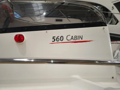 Foto del barco Sirius SIRIUS 560 CABIN  2016