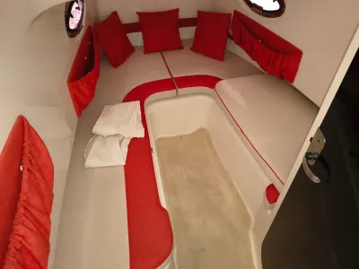 Foto del barco Lomac LOMAC 1000  IN 2012