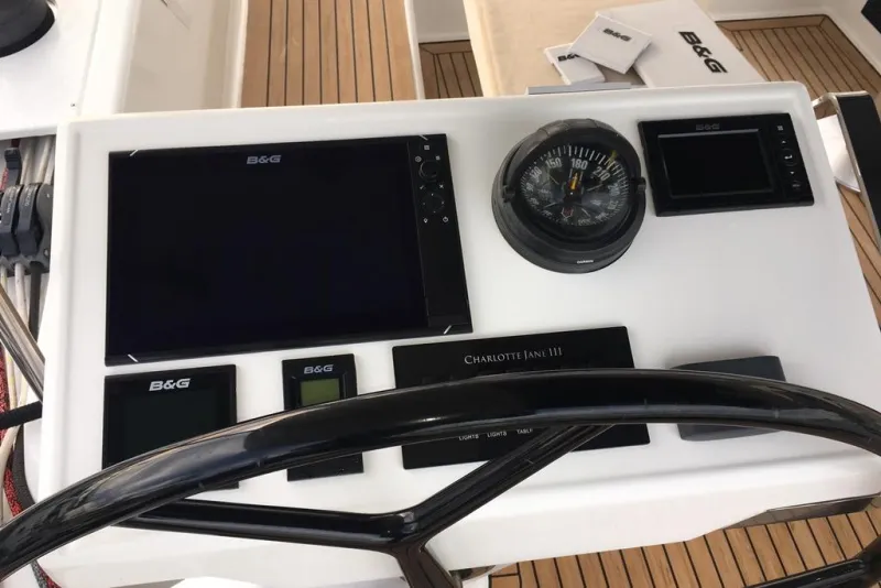 Hanse 588 2017