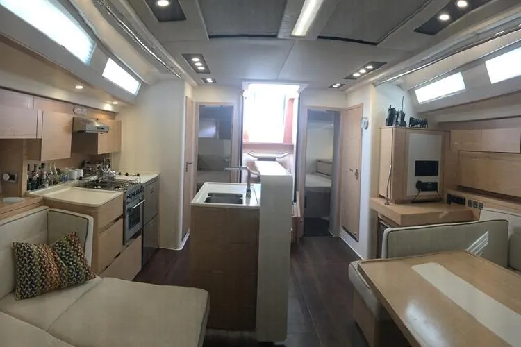 Hanse 588 2017