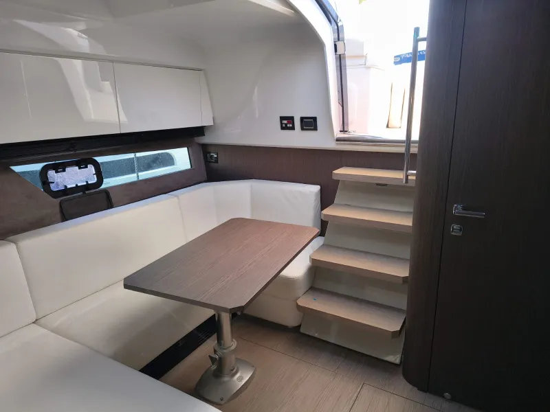 Sessa SESSA C44 2018