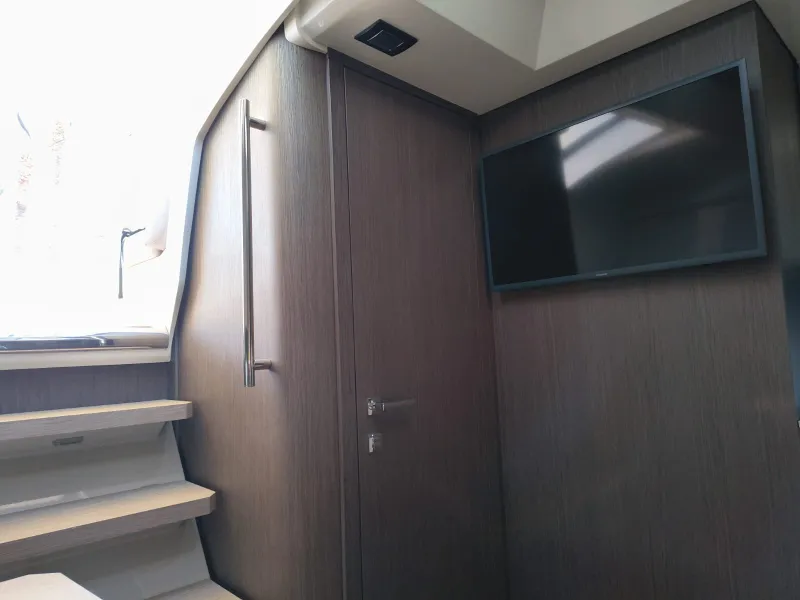 Sessa SESSA C44 2018