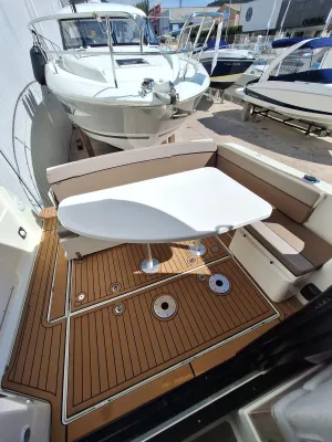 Foto del barco Quicksilver QUICKSILVER ACTIV 905 WEEKEND 2023