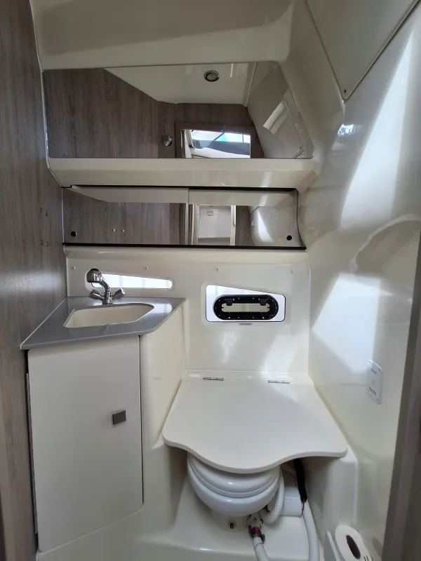 Quicksilver QUICKSILVER ACTIV 905 WEEKEND 2023