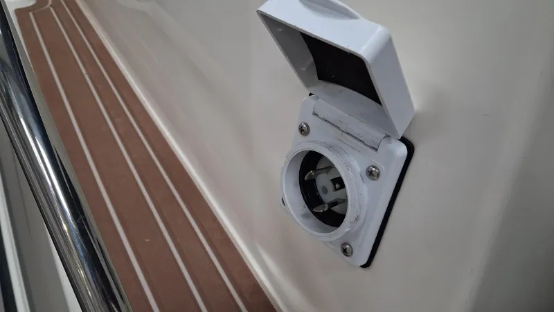 Quicksilver QUICKSILVER ACTIV 675 WEEKEND 2022