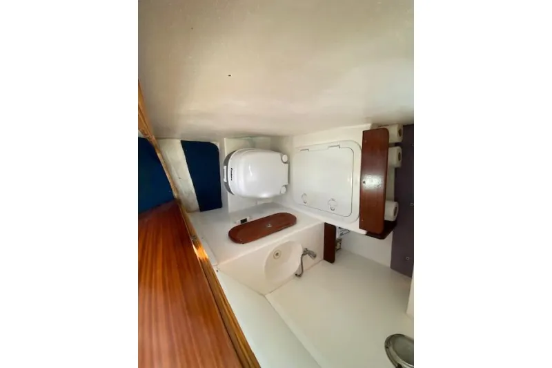 Elamd 25 Cabin 2001