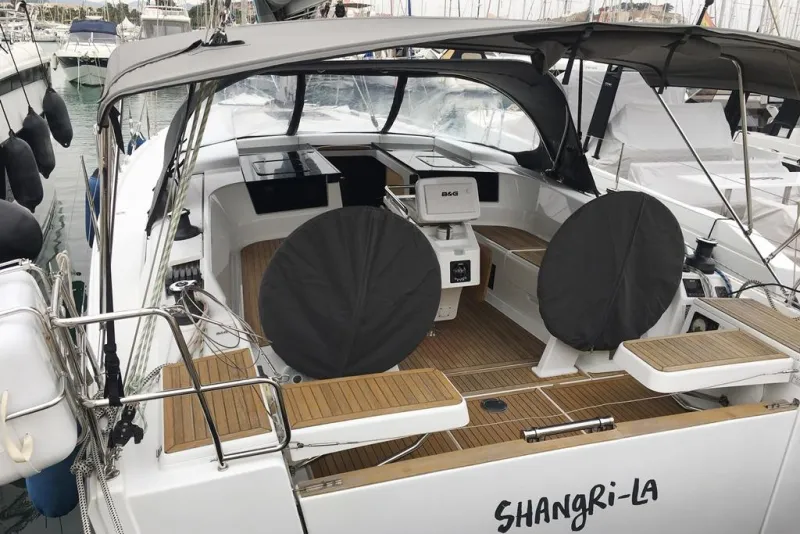 Hanse 418 2018