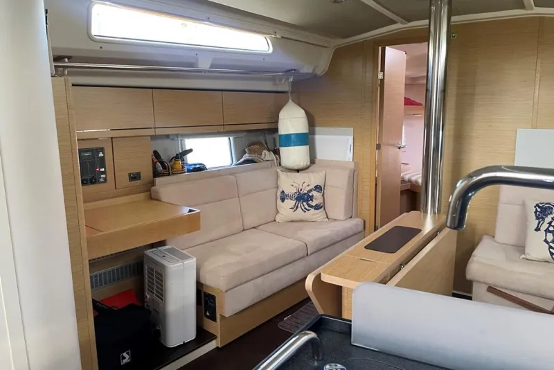 Hanse 418 2018