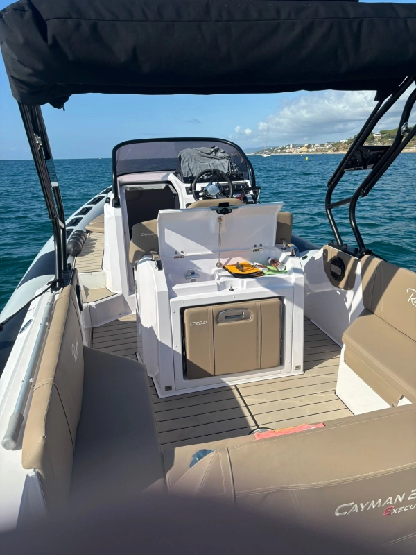Ranieri Int. Cayman 28.0 Executive 2024