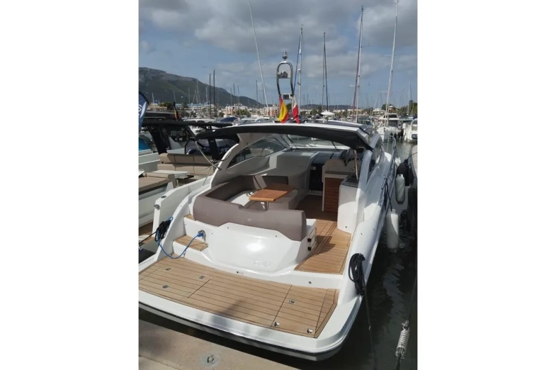 Sessa Marine C38 2022