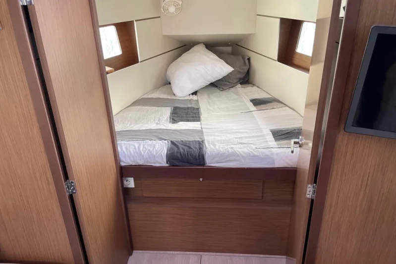 Beneteau Oceanis 35.1 2020