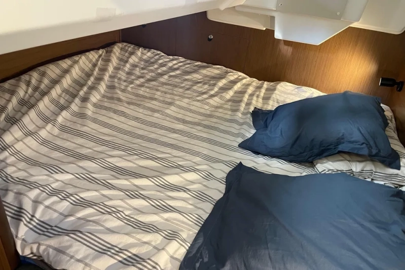 Beneteau Oceanis 35.1 2020