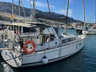 Foto del barco Beneteau Oceanis 38.1 2019