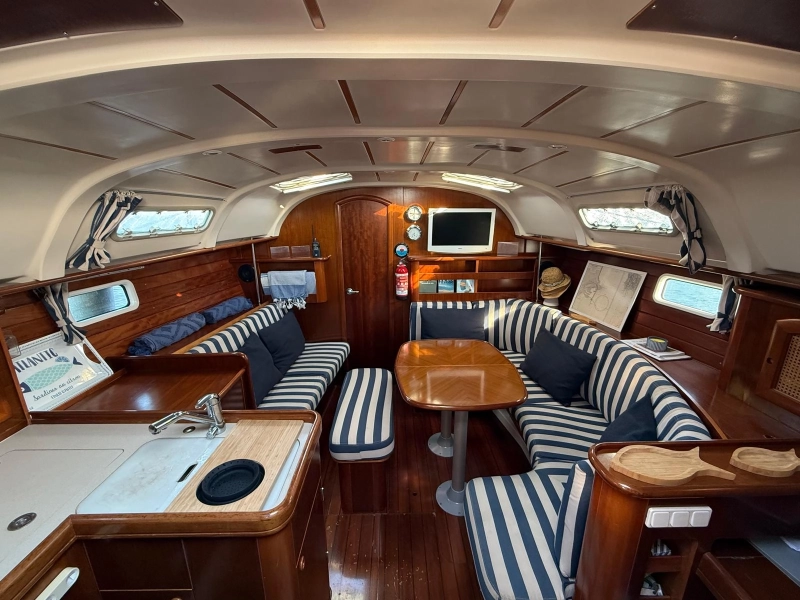 Beneteau Oceanis Clipper 381 2000