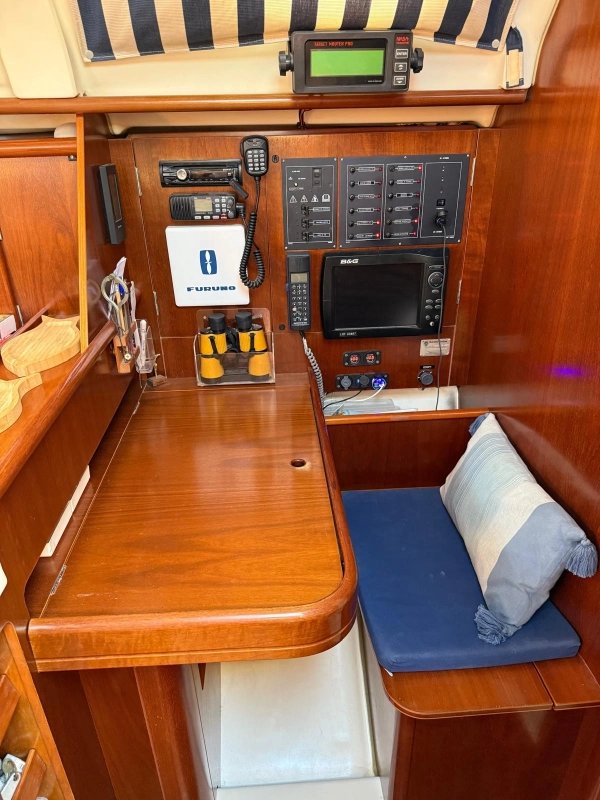 Beneteau Oceanis Clipper 381 2000