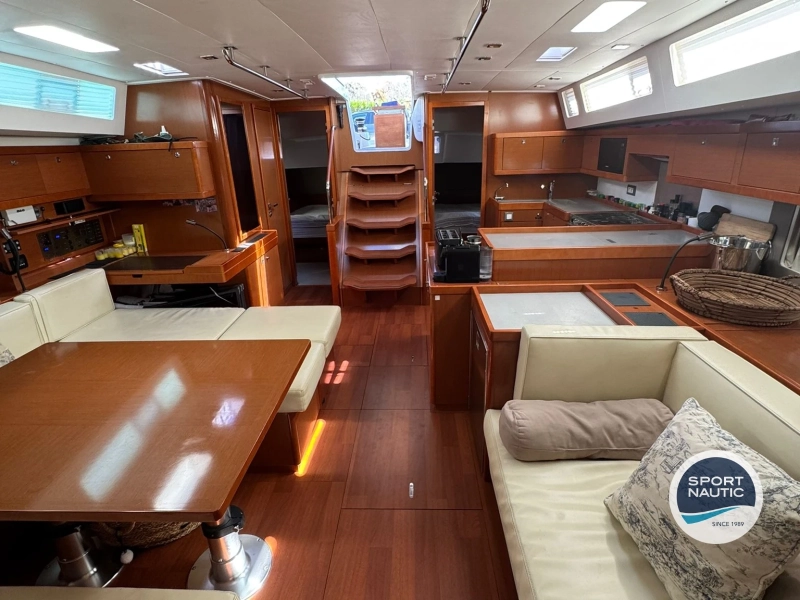 Beneteau Oceanis 55 2015