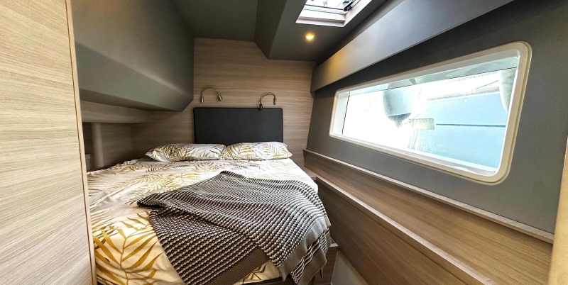 Aquila 44 Yacht 2025