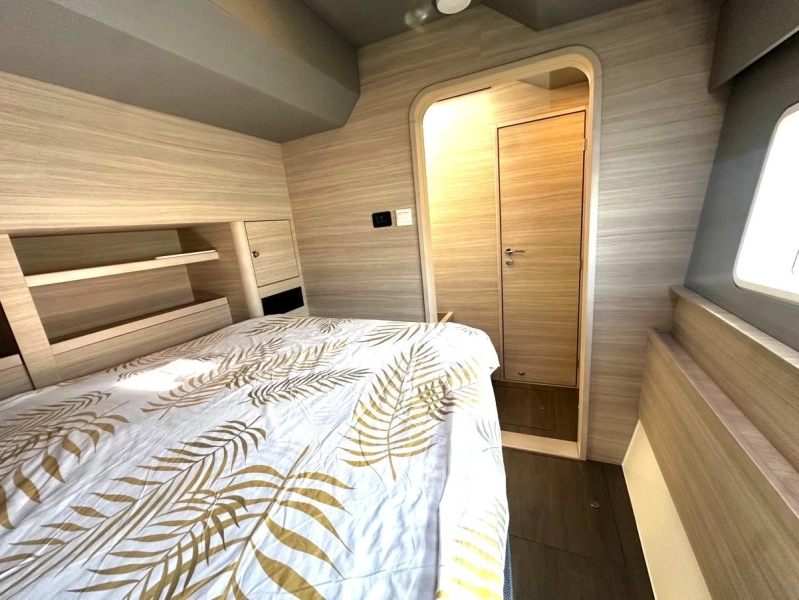 Aquila 44 Yacht 2025