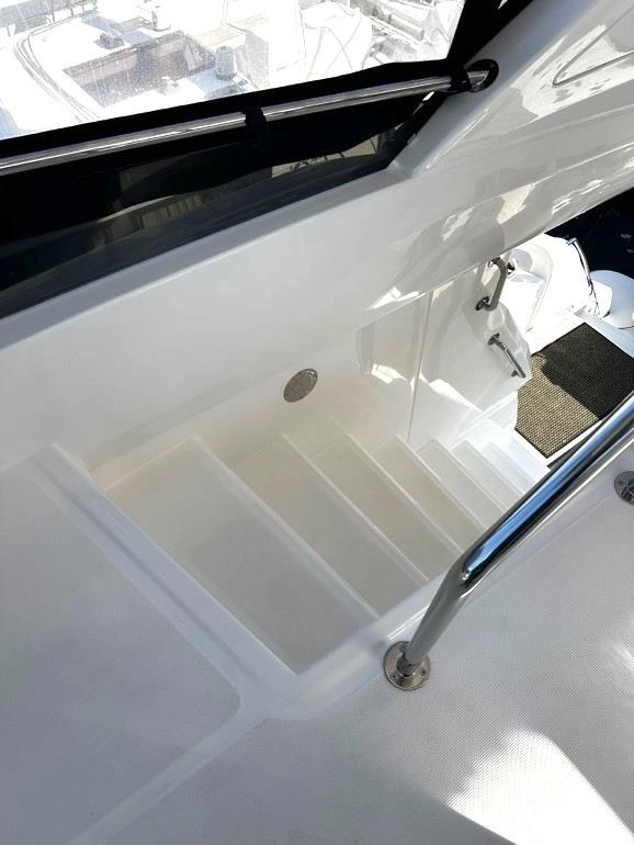 Aquila 44 Yacht 2025