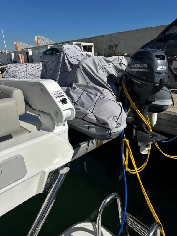 Aquila 44 Yacht 2025