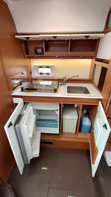 Jeanneau JEANNEAU LEADER 36 SPORTOP 2016