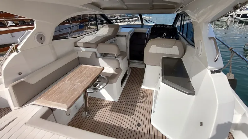 Jeanneau JEANNEAU LEADER 36 SPORTOP 2016