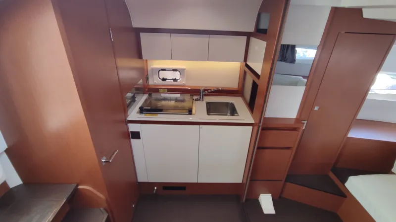 Jeanneau JEANNEAU LEADER 36 SPORTOP 2016