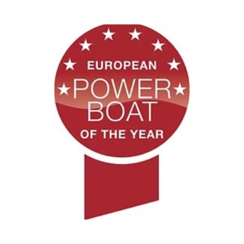 Barco de motor europeo del año 2026