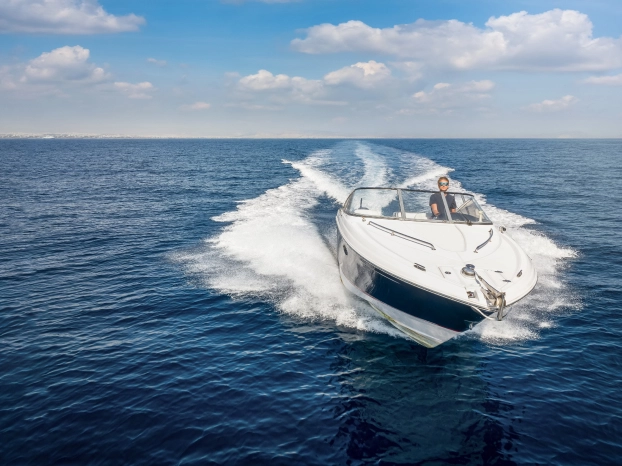 Ventajas de Comprar Barco Motor en Barconautas